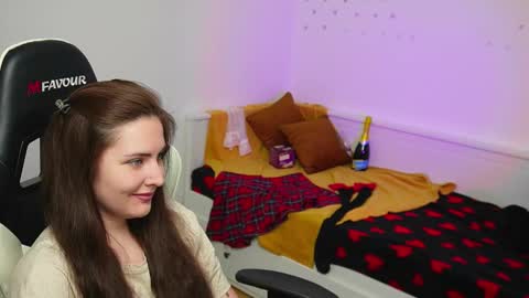 Snapshot of linphea chatting on 02.21.26 Tina online show from 02.21.26