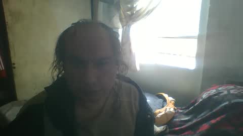 Snapshot of linseyyy chatting on 01.11.25 belledelfyyy online show from 01.11.25