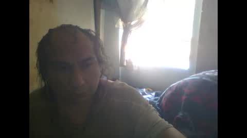 Snapshot of linseyyy chatting on 01.17.25 belledelfyyy online show from 01.17.25