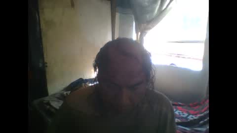 Snapshot of linseyyy chatting on 01.23.25 belledelfyyy online show from 01.23.25