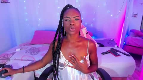 Snapshot of linsyadams chatting on 12.13.24     online show from 12.13.24