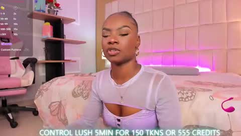 Snapshot of linsyadams chatting on 12.22.24     online show from 12.22.24