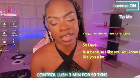 Snapshot of linsyadams chatting on 02.27.25     online show from 02.27.25