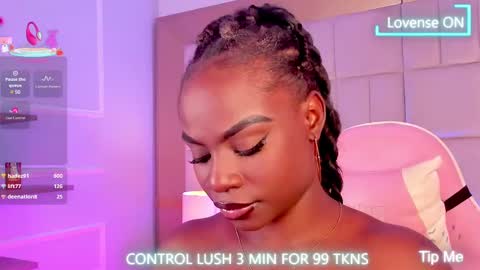 Snapshot of linsyadams chatting on 03.02.25     online show from 03.02.25