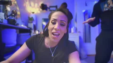 Snapshot of linuxgirlsudosu chatting on 02.04.25 linuxgirlsudosu online show from 02.04.25