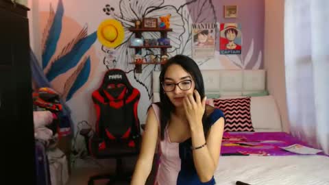 LinzyBaner online show from 02.26.25