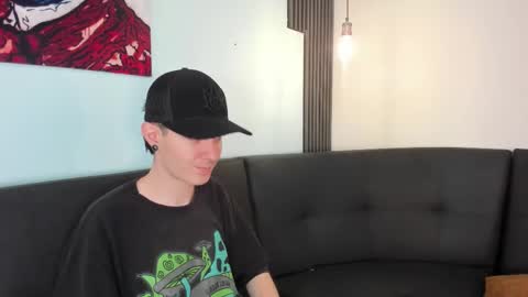 Snapshot of lio_____ chatting on 02.16.26 Lio online show from 02.16.26