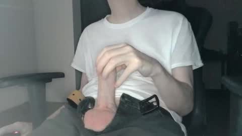 Snapshot of liocious98 chatting on 10.25.25 liocious98 online show from 10.25.25