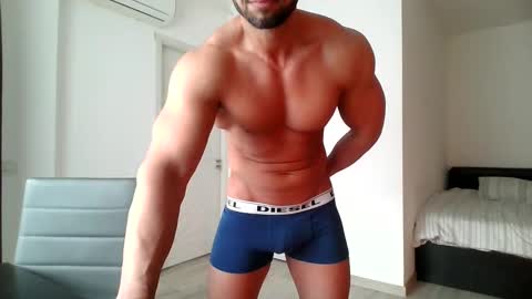 Snapshot of lionbanx chatting on 02.25.25 Leo online show from 02.25.25