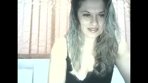 lionessmom online show from 12.03.25