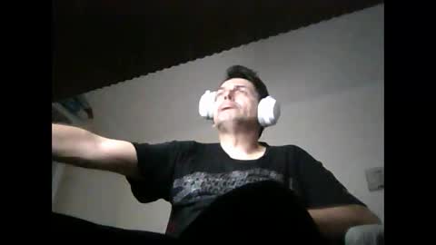 Snapshot of liongr69 chatting on 02.23.25 liongr69 online show from 02.23.25