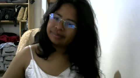 liora online show from 07.27.26