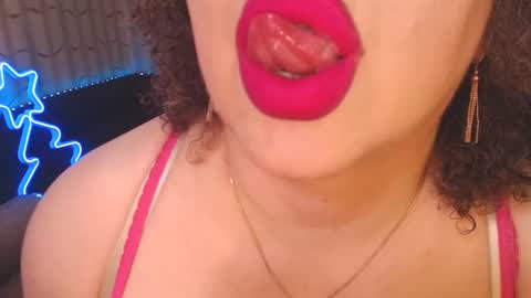 Snapshot of lipsaddiction chatting on 12.28.24 LIpsAddiction online show from 12.28.24