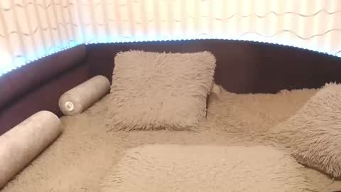 Snapshot of lipsaddiction chatting on 11.24.25 LIpsAddiction online show from 11.24.25