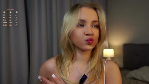 Amelia online show from 02.08.25