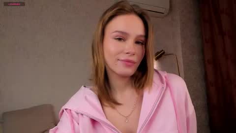 Lina online show from 11.23.25