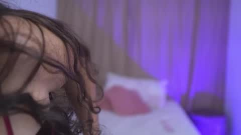 Lily see u on december 2 online show from 10.17.25