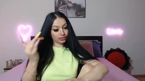 Lisa online show from 02.11.25