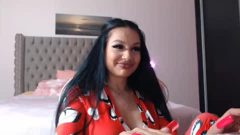 Lisa online show from 11.30.25