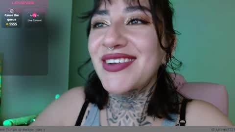 Snapshot of lisa_avila_ chatting on 01.22.25 Lisa online show from 01.22.25