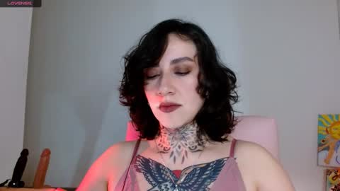 Snapshot of lisa_avila_ chatting on 03.04.25 Lisa online show from 03.04.25