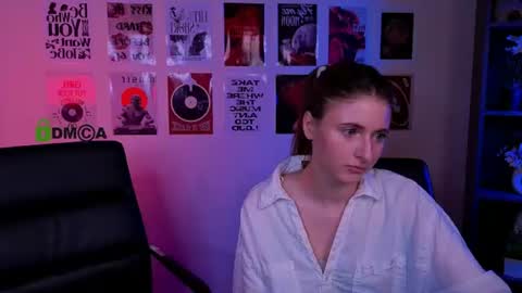 Snapshot of lisa_dark_ chatting on 07.08.26 Lisa online show from 07.08.26