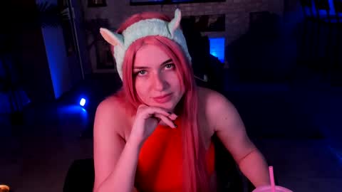 lisa_elfy online show from 02.14.25