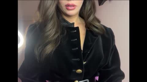 lisa_graham online show from 12.18.25