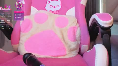 Snapshot of lisa_joseph chatting on 12.03.25 lisa online show from 12.03.25