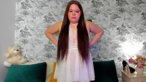 Snapshot of lisa_payne chatting on 03.12.25 Lisa online show from 03.12.25