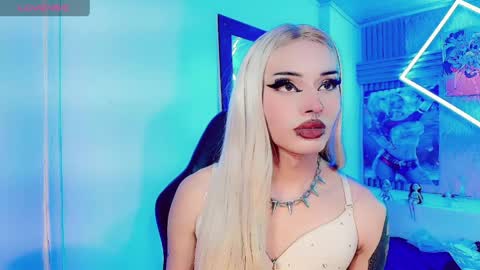 Snapshot of lisa_sparkleee chatting on 04.01.26 lisa_sparkleee online show from 04.01.26