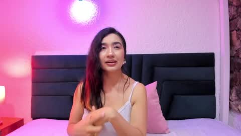 lisa white  online show from 05.06.26