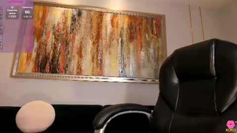Lisa  Flowers online show from 06.17.26