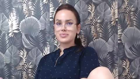 Lisa Grand online show from 09.17.25