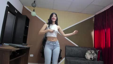 Lisa Gray Independent Model online show from 10.02.25