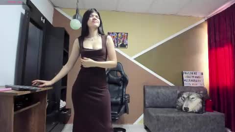 Lisa Gray Independent Model online show from 06.22.26