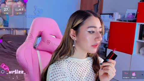 Snapshot of lisamayson chatting on 12.03.24 LISA online show from 12.03.24