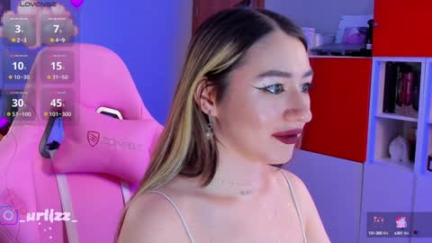 Snapshot of lisamayson chatting on 12.07.24 LISA online show from 12.07.24