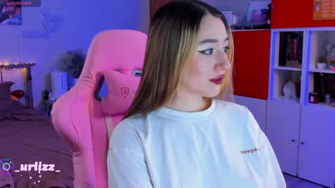 Snapshot of lisamayson chatting on 12.08.24 LISA online show from 12.08.24