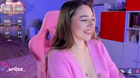 Snapshot of lisamayson chatting on 12.12.24 LISA online show from 12.12.24