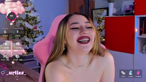 Snapshot of lisamayson chatting on 12.22.24 LISA online show from 12.22.24