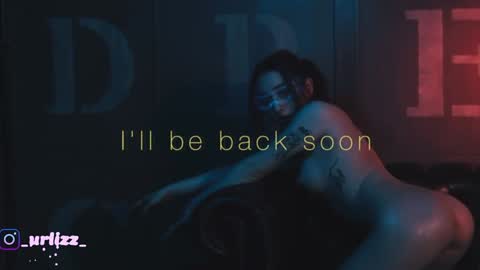 Snapshot of lisamayson chatting on 12.22.24 LISA online show from 12.22.24