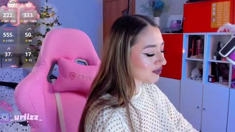 Snapshot of lisamayson chatting on 12.24.24 LISA online show from 12.24.24