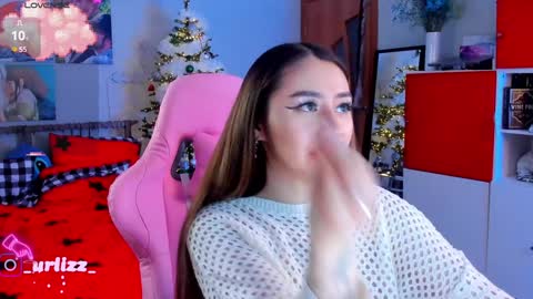 Snapshot of lisamayson chatting on 01.18.25 LISA online show from 01.18.25