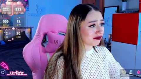 Snapshot of lisamayson chatting on 02.05.25 LISA online show from 02.05.25