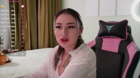 Snapshot of lisamayson chatting on 12.03.25 LISA online show from 12.03.25