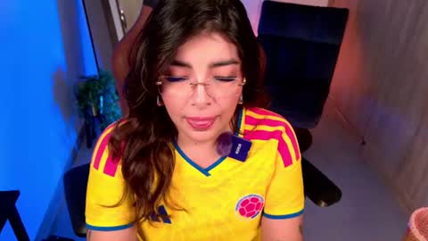 L I S A  online show from 06.17.26