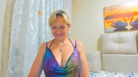 Lisasimsxs online show from 07.20.26