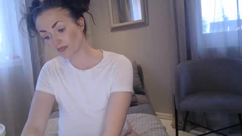 Lisasmilk online show from 05.12.26