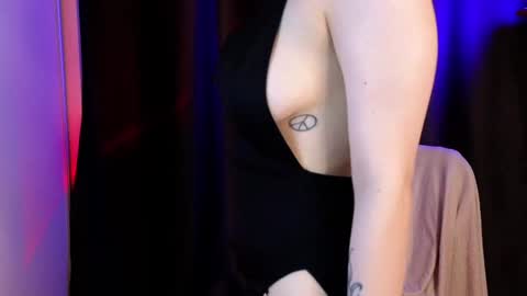 LisaVamp online show from 01.24.25